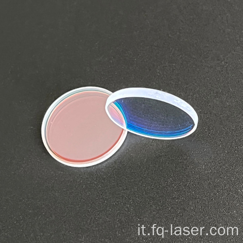 Macchina di marcatura laser in fibra per anelli di piccione marcatura
